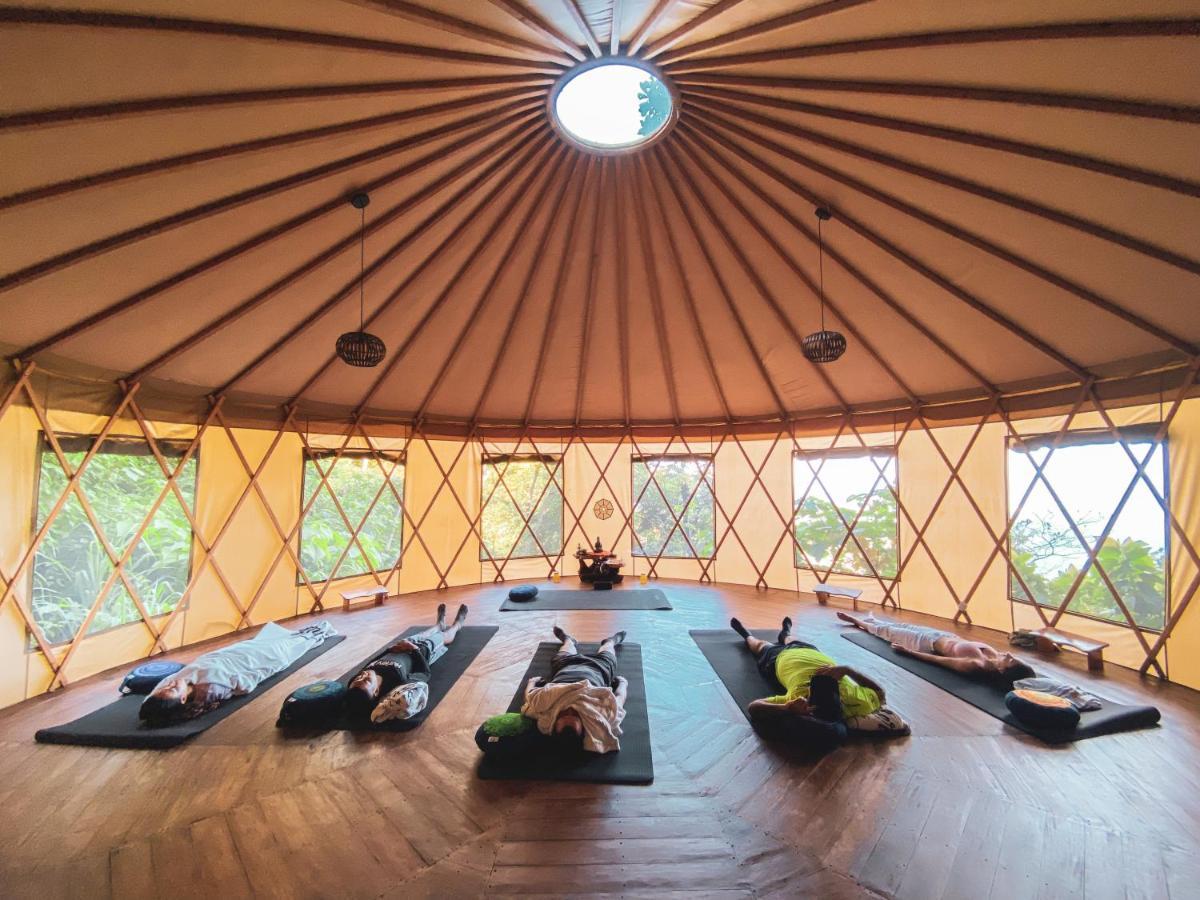 Готель Trekker Glamping Мінка Екстер'єр фото