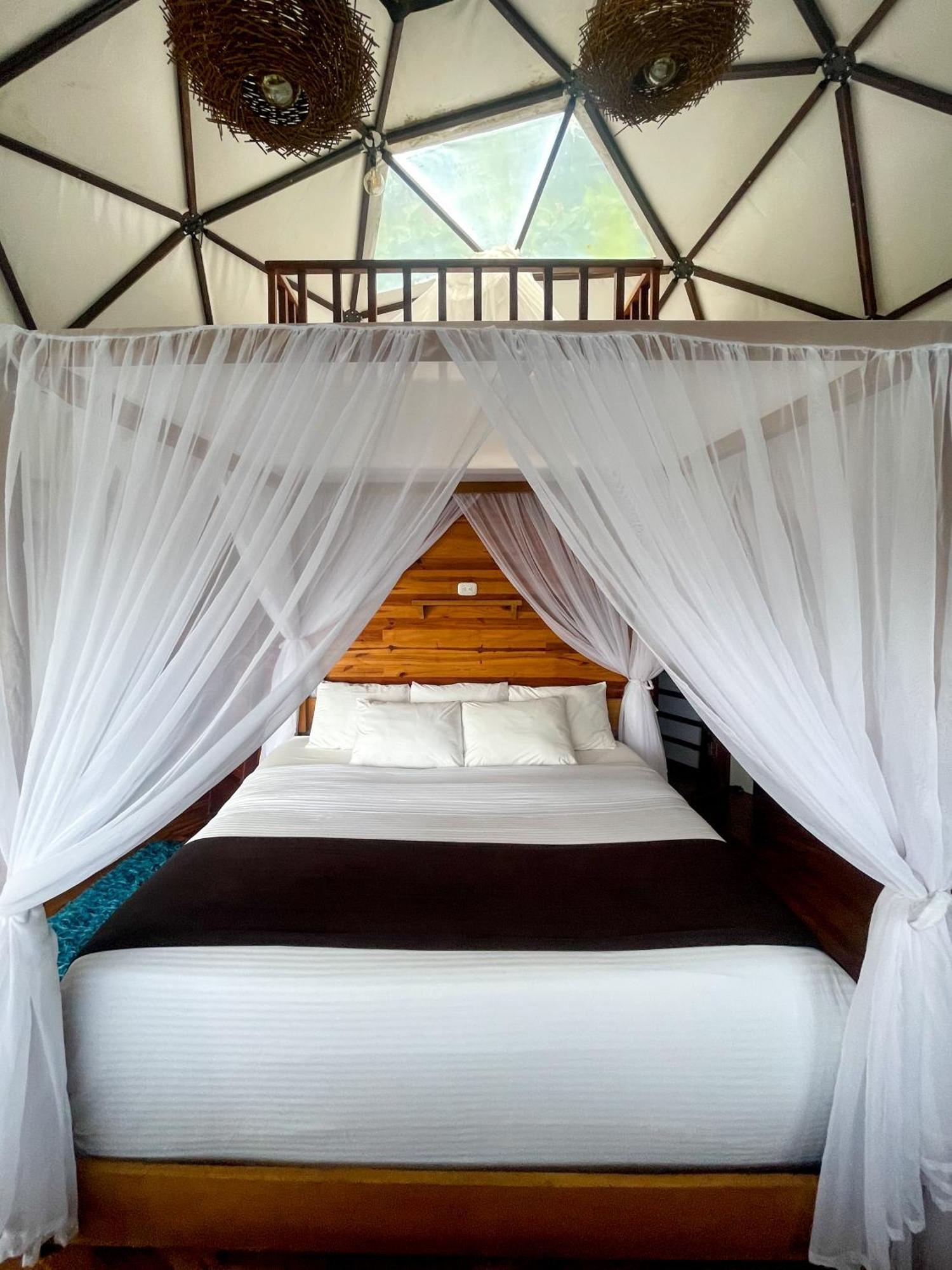 Готель Trekker Glamping Мінка Екстер'єр фото